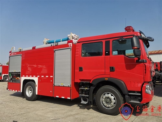 Movimentação dobro do chassi 4×2 de Howo da cabine do carro de bombeiros industrial da espuma da água 206kw